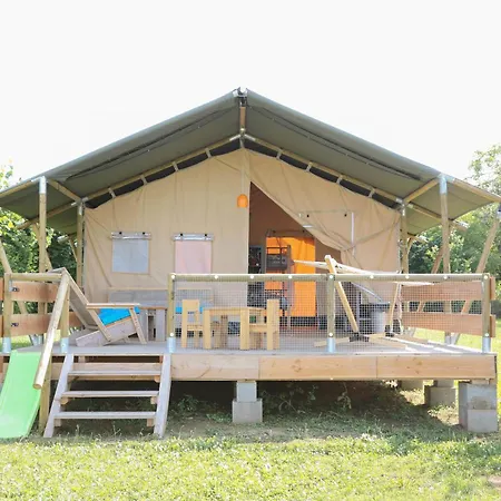 Safarilodge Tent 3 - 6 Personnes 3* Jayac